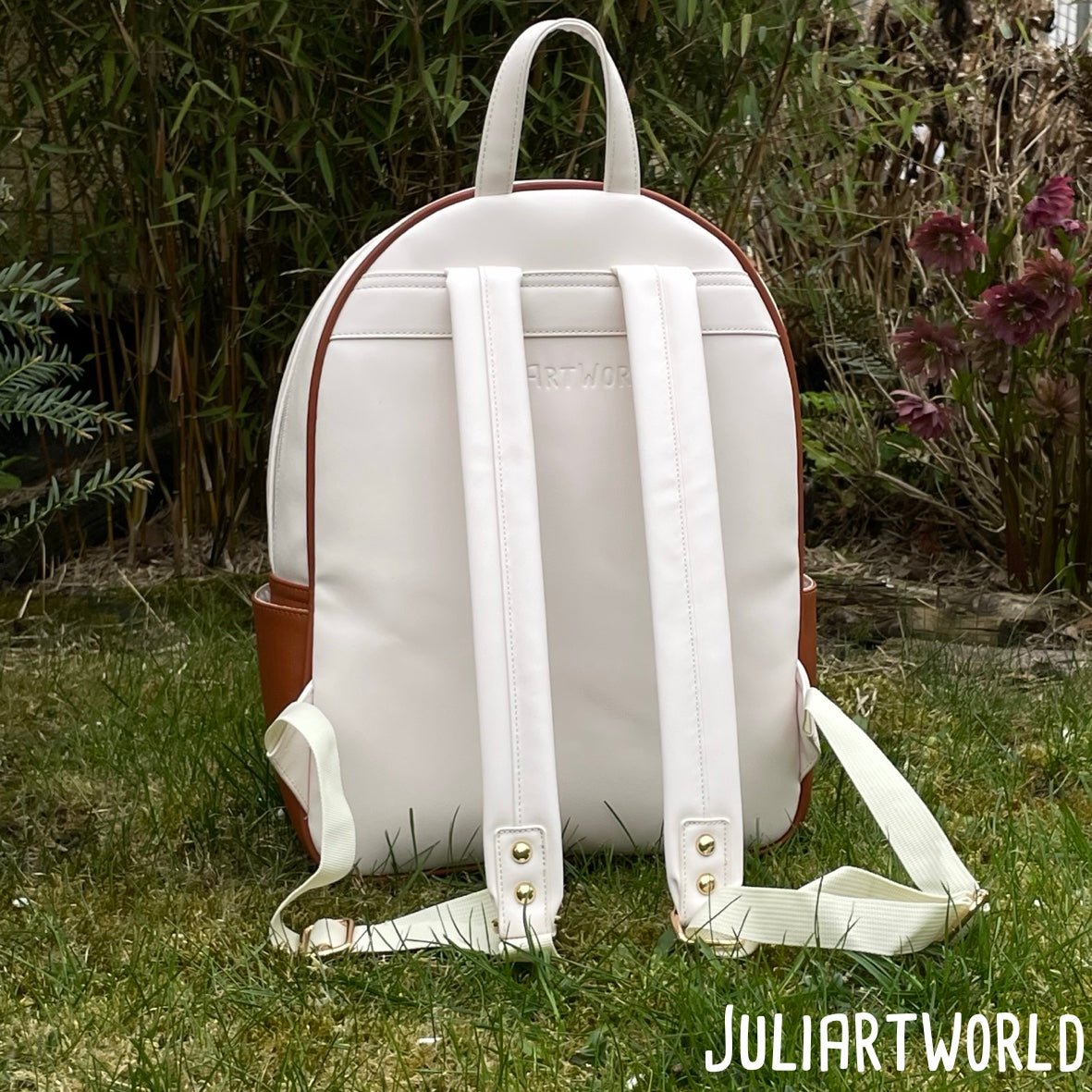 !PREORDER! BACKPACK -SLEEPY FOX CREAM WHITE